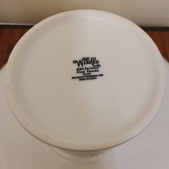 Wildly Delicious Pedestal Dip Chiller - Picture 6 of 10